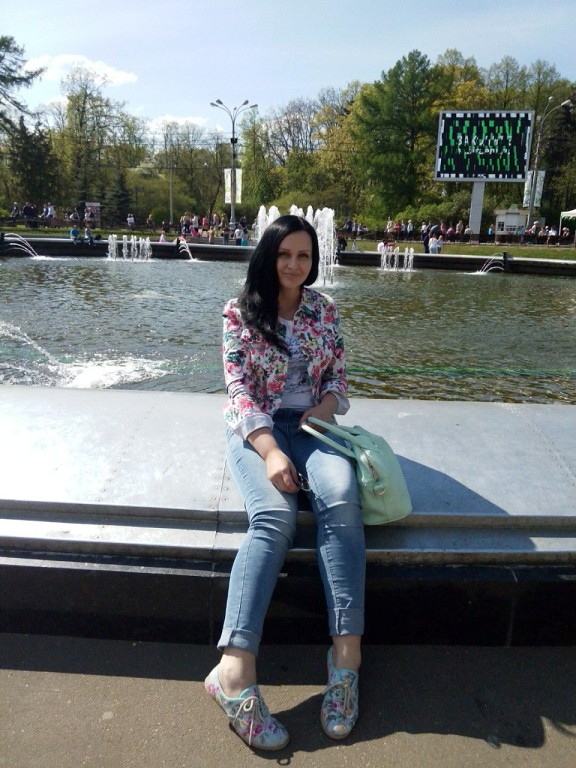 помощь слепой ясновидящей